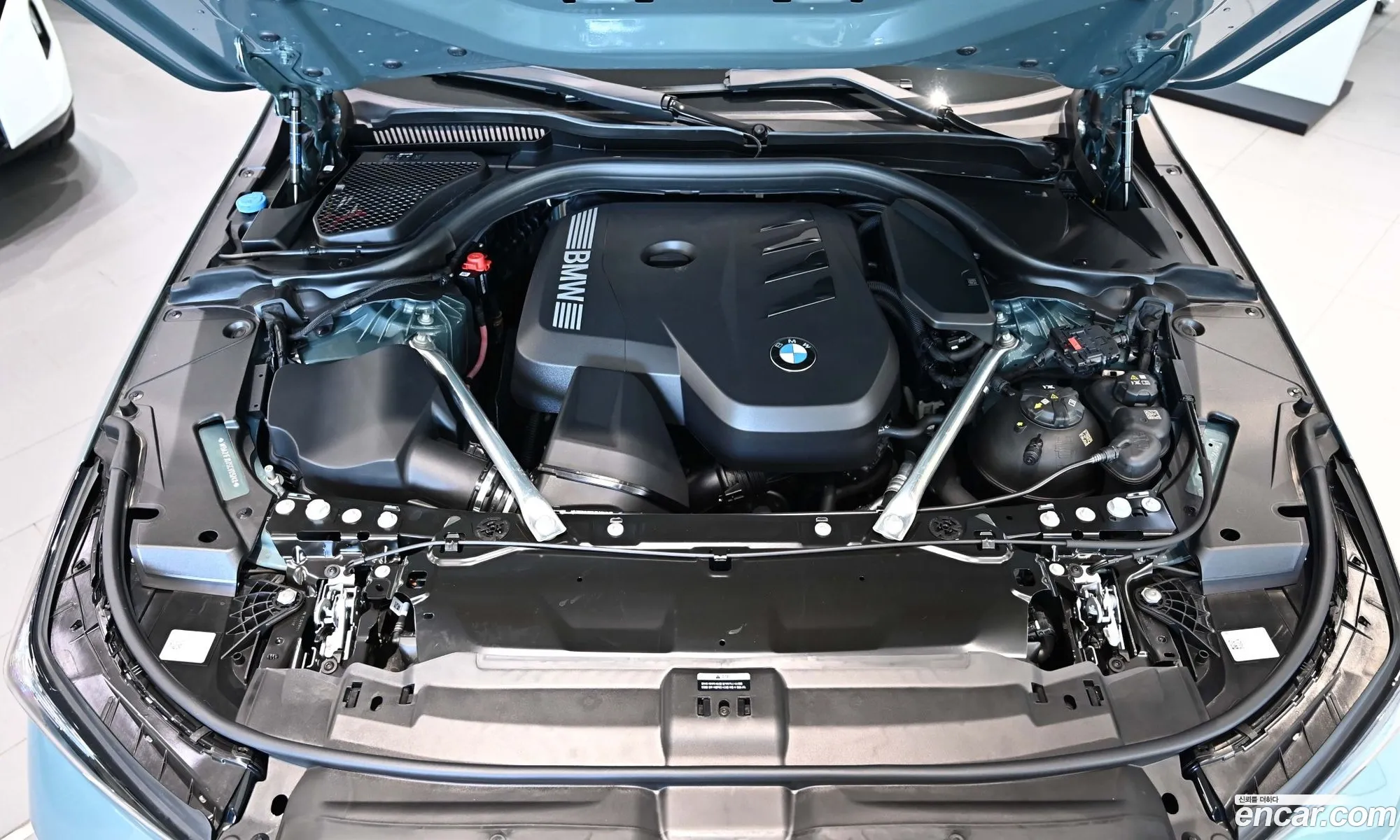 BMW 5 Series 2025 — 3