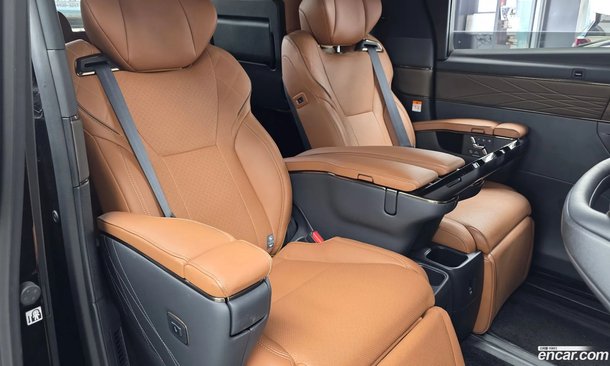 Toyota Alphard 2024 JTNAEACH2R8022783 — 13