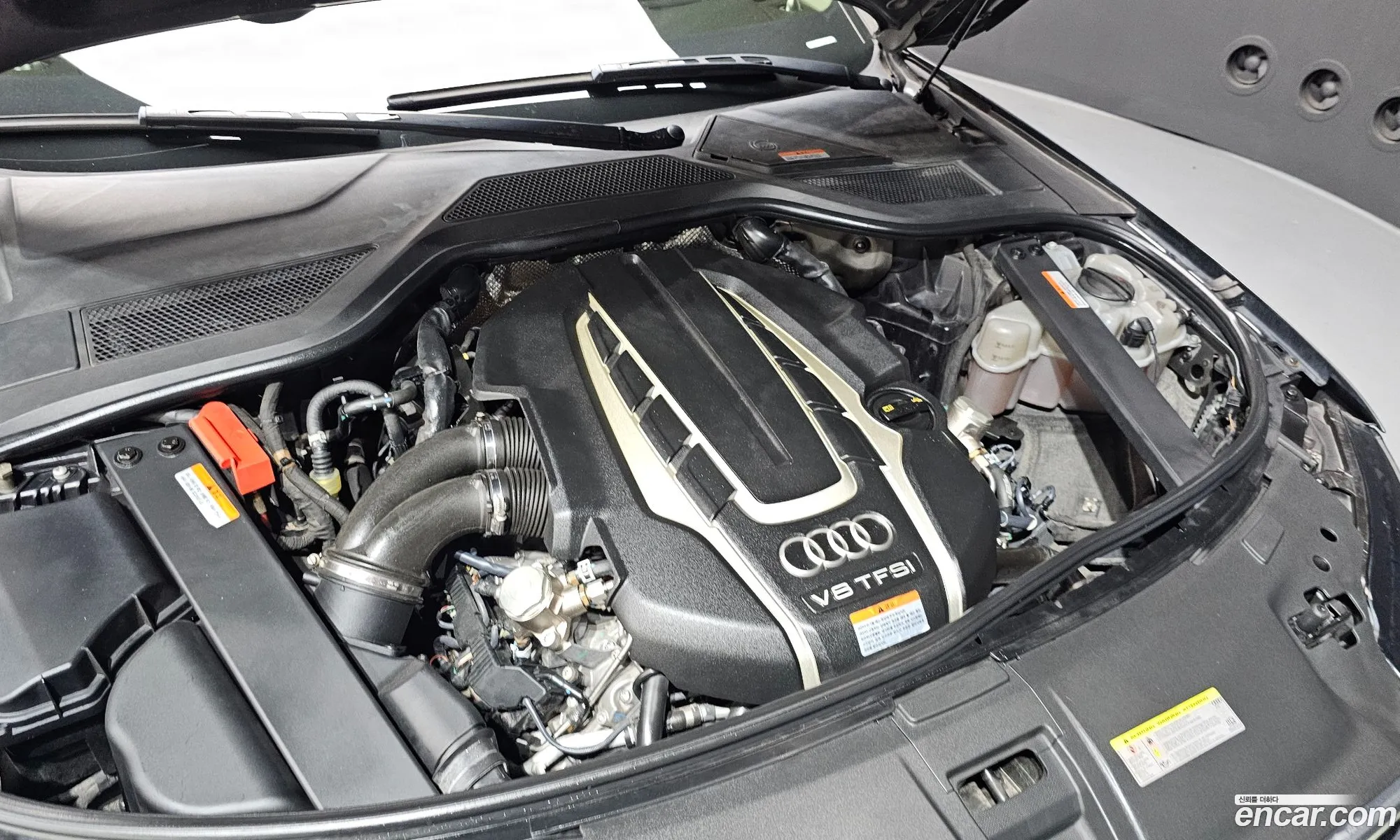 Audi A8 2015 WAUZZZ4H7FN007876 — 18