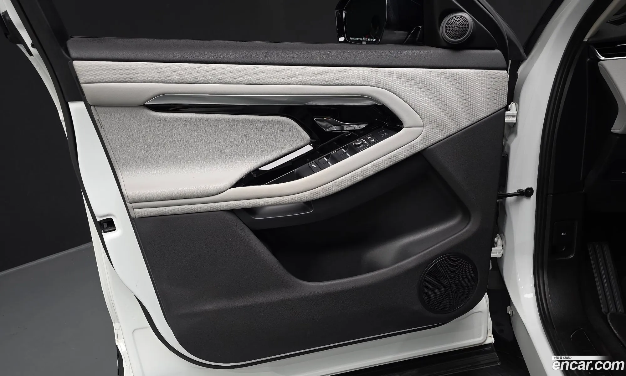 Land Rover Range Rover Evoque 2021 — 26