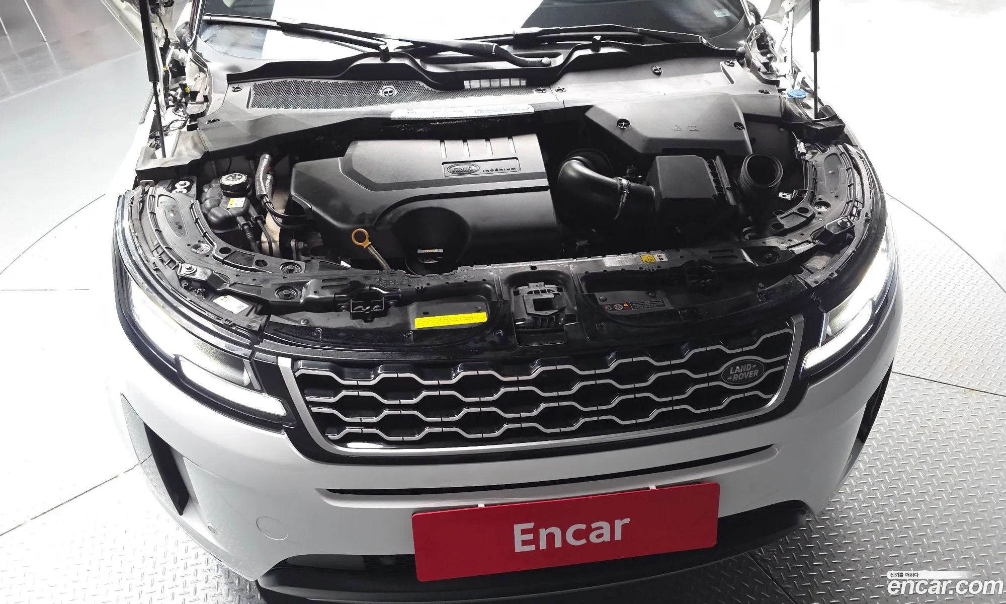 Land Rover Range Rover Evoque 2021 — 24