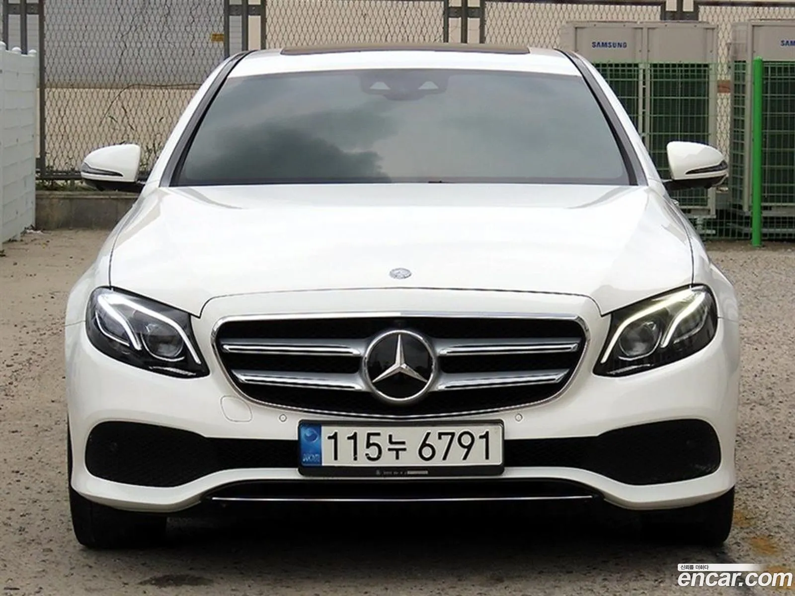 Mercedes-Benz E-Class W213 2017 — 20