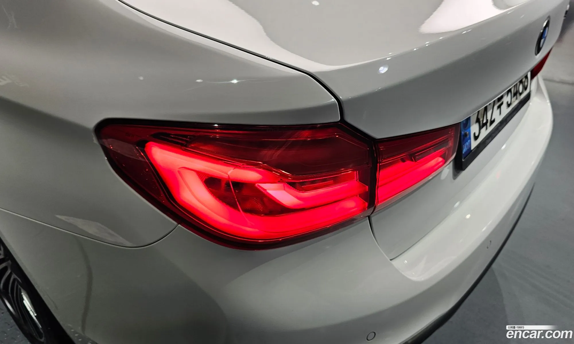 BMW 5 Series 2020 WBAJR5102LCE75884 — 4