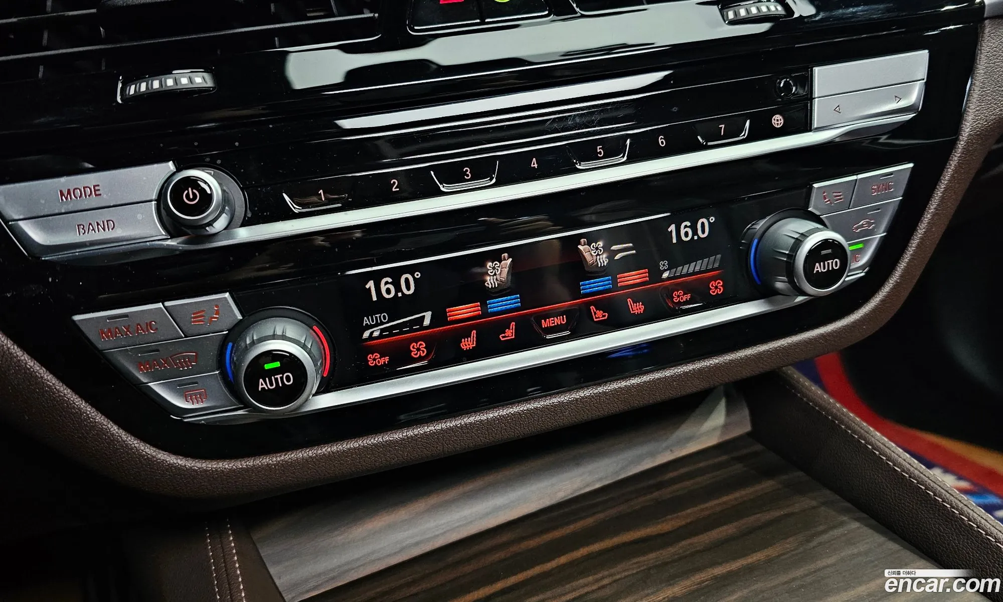 BMW 5 Series 2020 WBAJR5102LCE75884 — 24