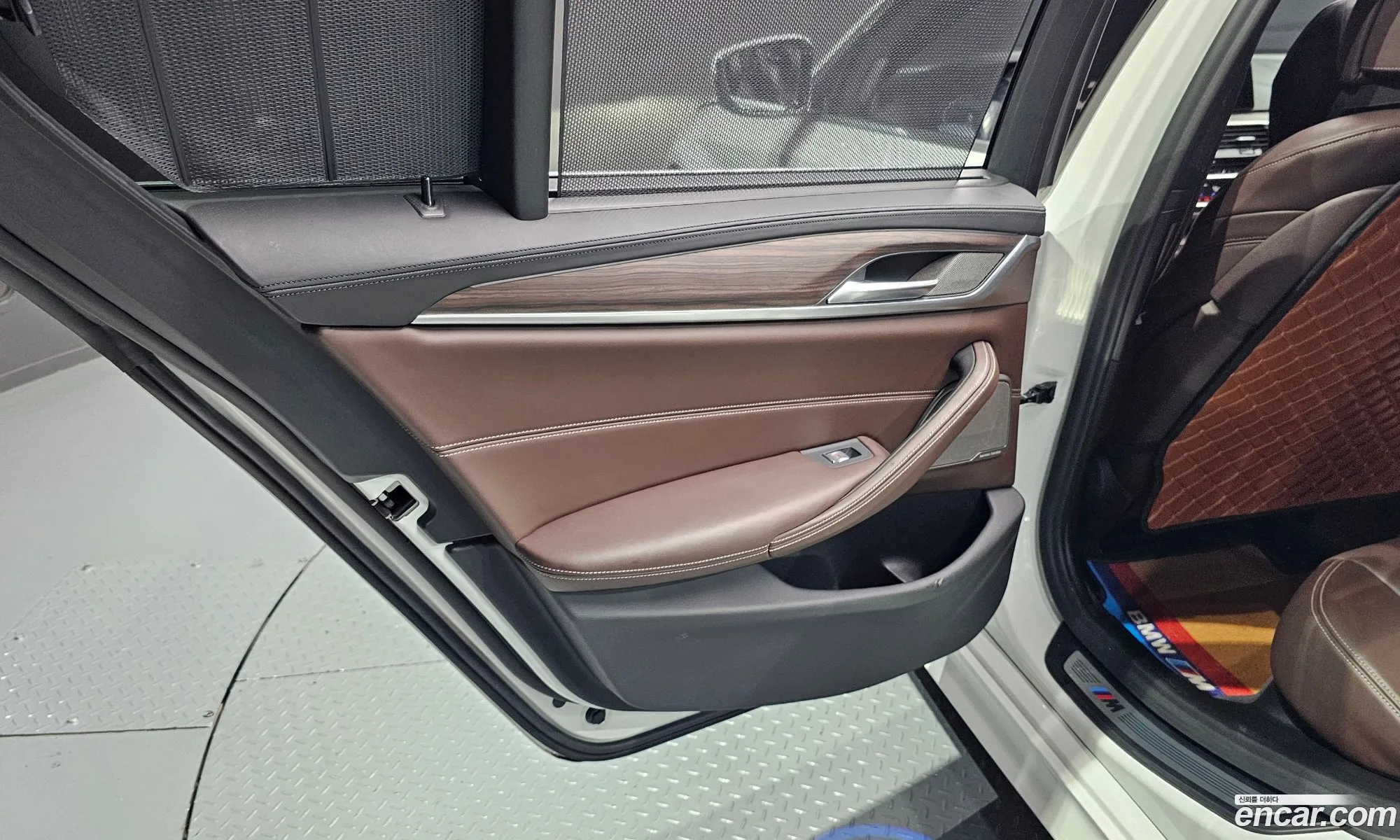 BMW 5 Series 2020 WBAJR5102LCE75884 — 21