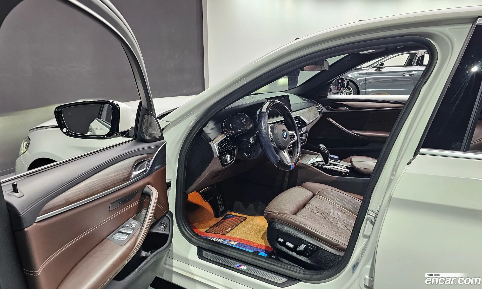 BMW 5 Series 2020 WBAJR5102LCE75884 — 27