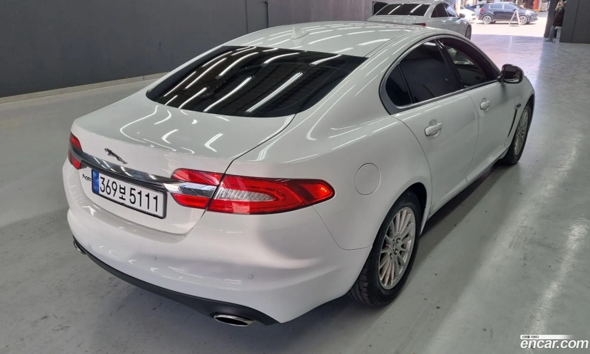 Jaguar XF 2013 — 4