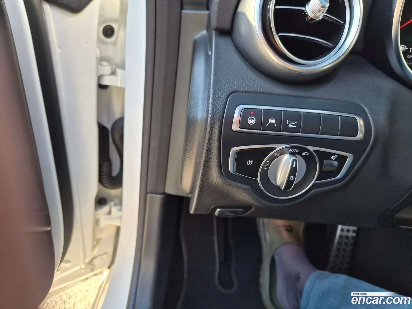 Mercedes-Benz C-Class W205 2021 — 2
