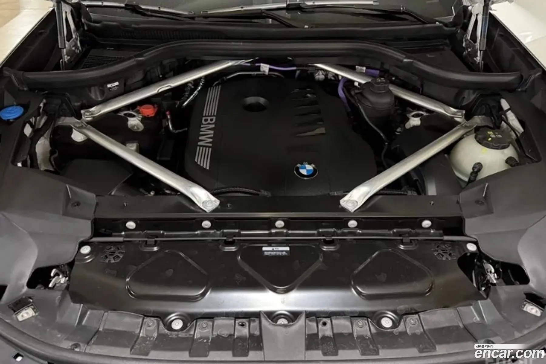 BMW X7 2025 — 16