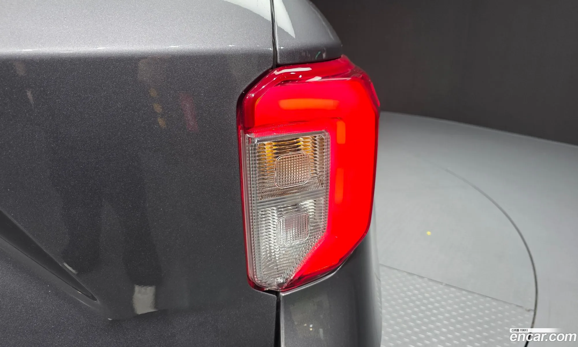 Ford Explorer 6th Gen 2021 1FMSK8FH7MGB26623 — 16