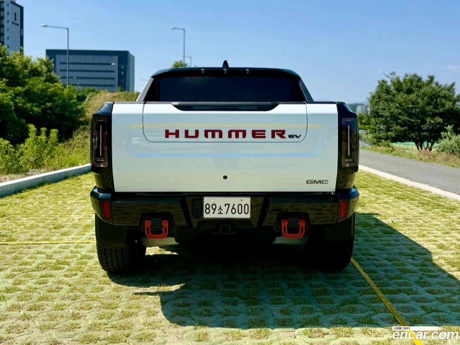 GMC Hummer EV 2024 — 4