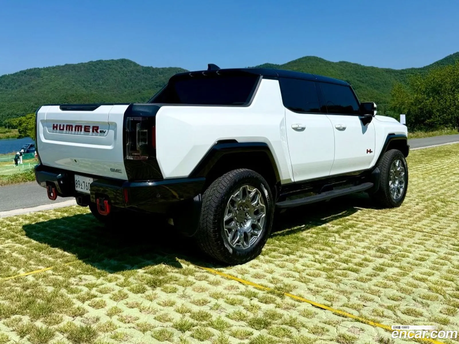 GMC Hummer EV 2024 — 8