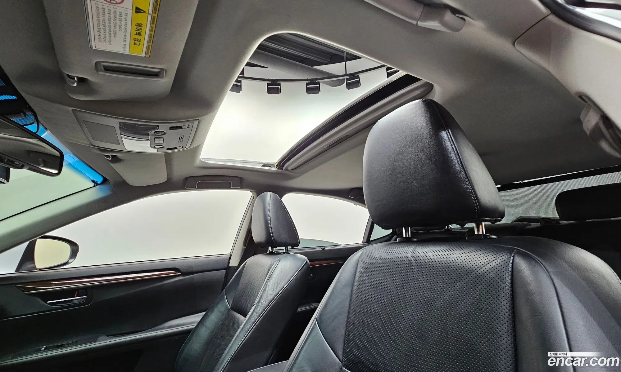 Lexus ES300h 2013 — 20