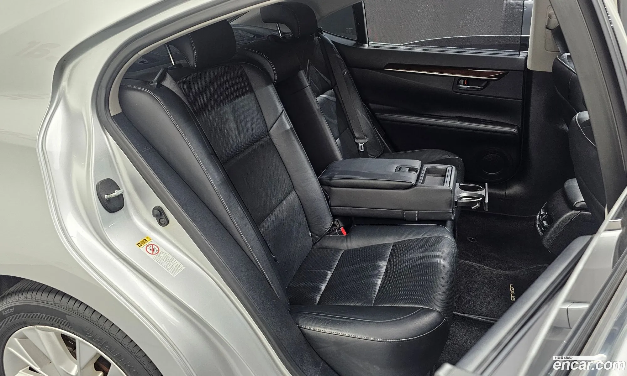 Lexus ES300h 2013 — 6