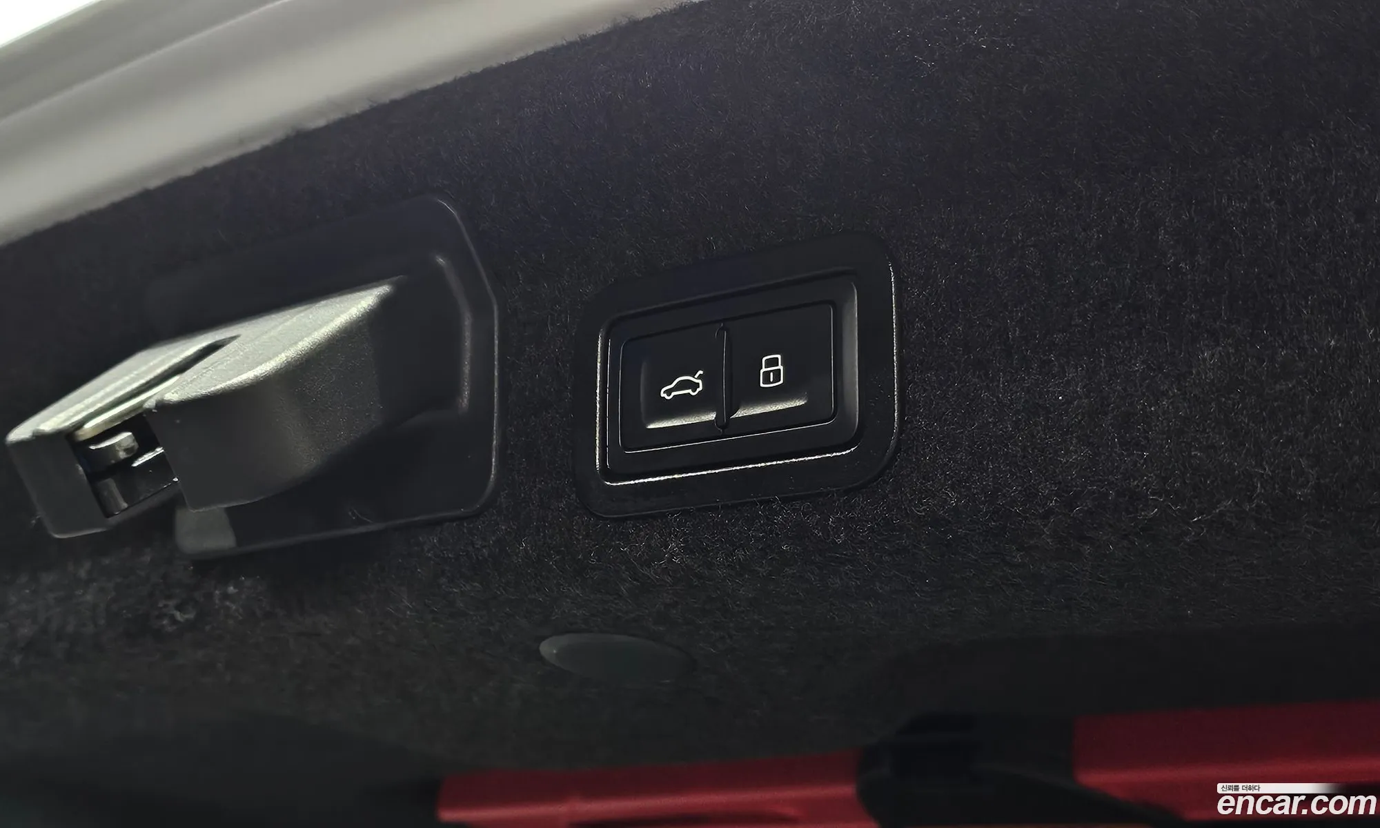 Audi A6 2020 WAUZZZF24LN073578 — 9