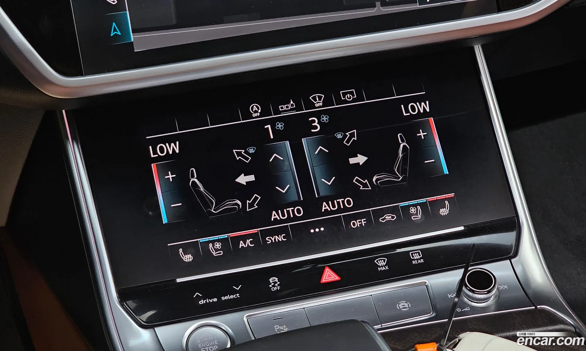 Audi A6 2020 WAUZZZF24LN073578 — 24