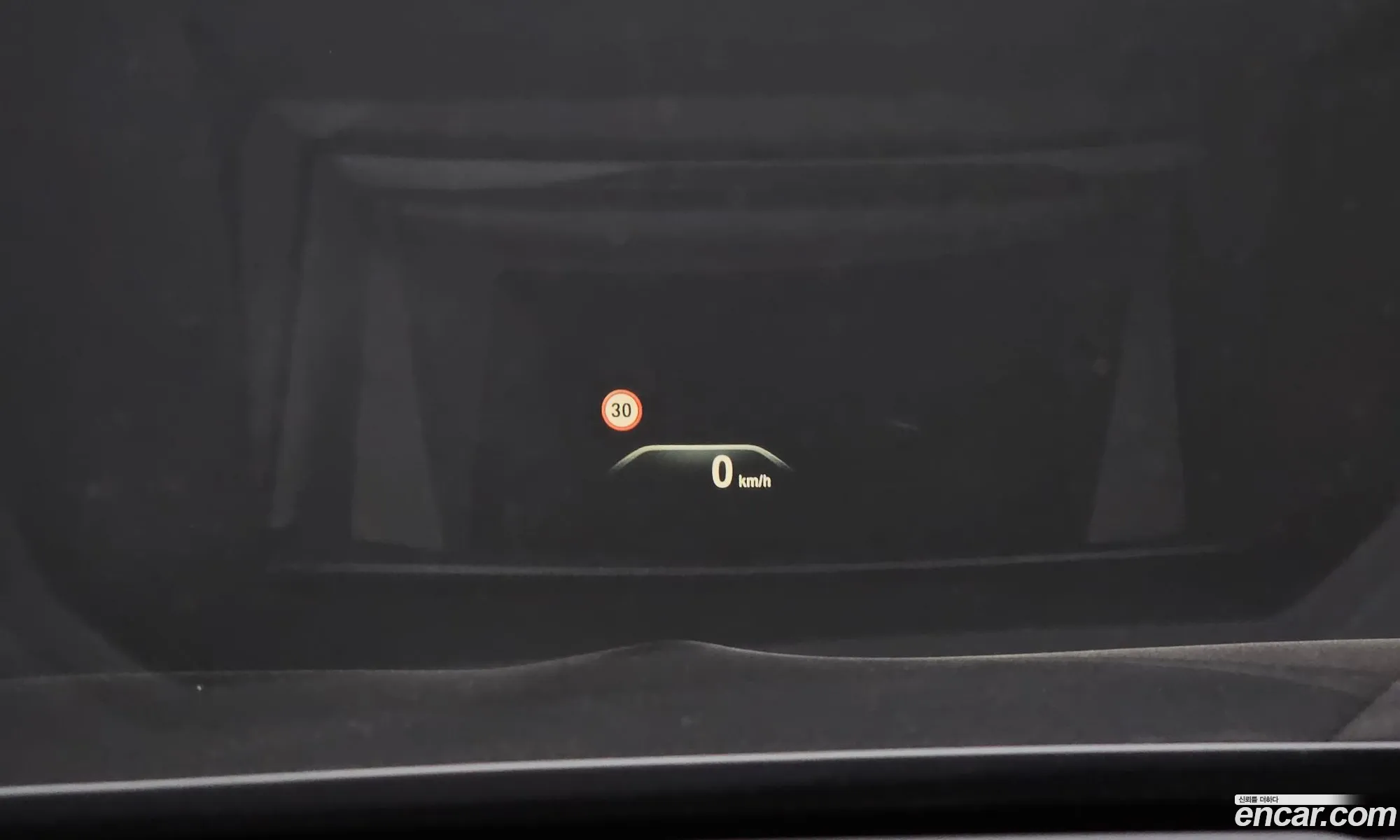BMW 7 Series 2017 WBA7F210 — 7