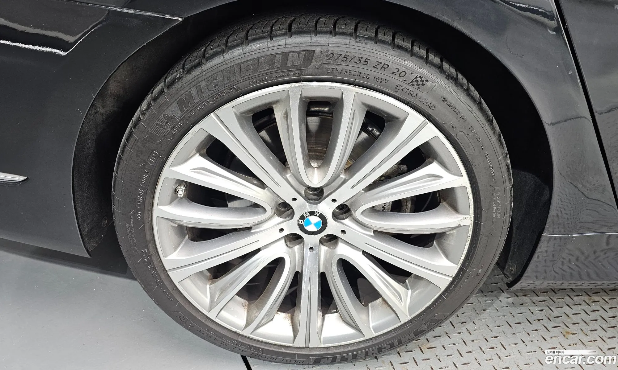 BMW 7 Series 2017 WBA7F210 — 6