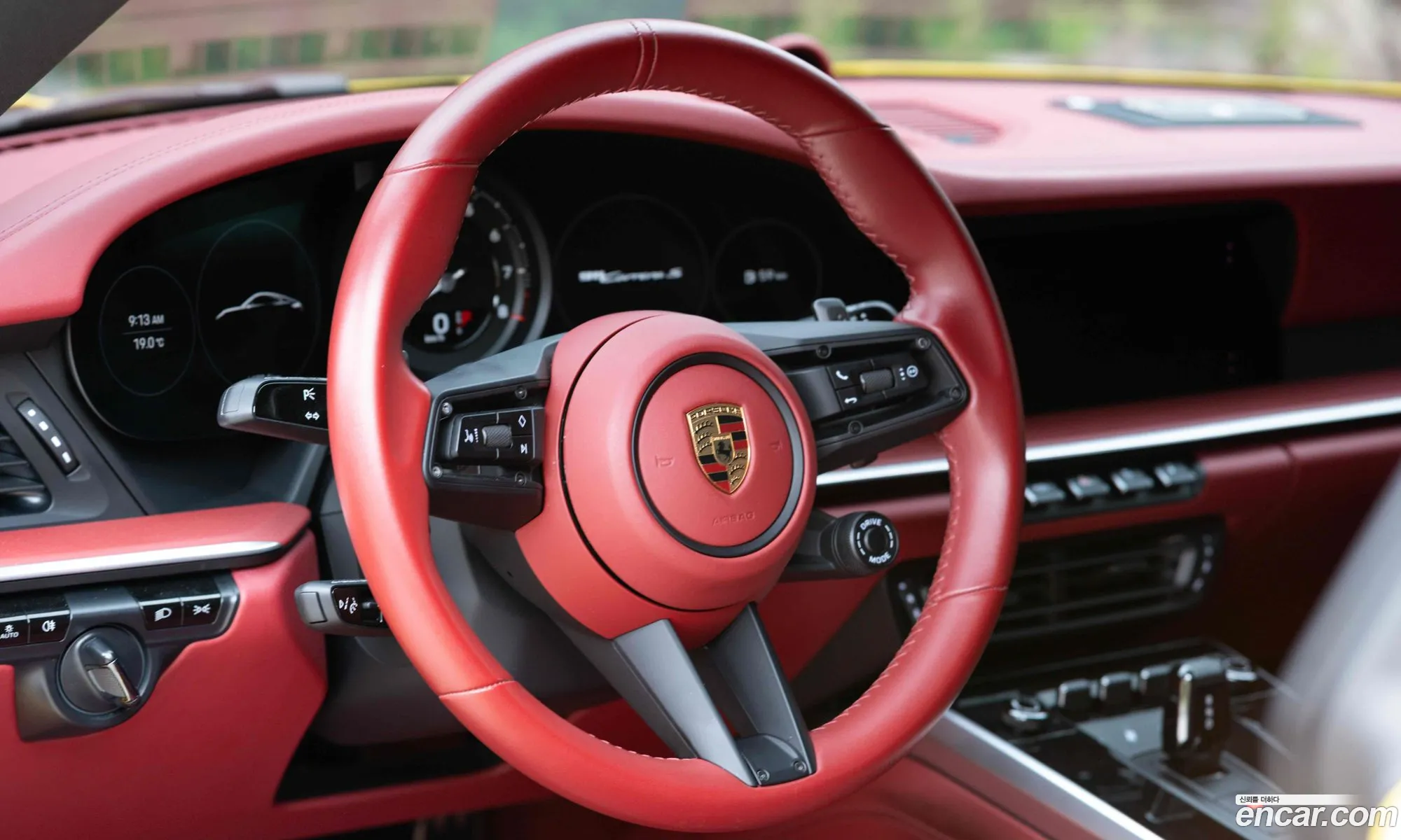 Porsche 911 2021 — 13