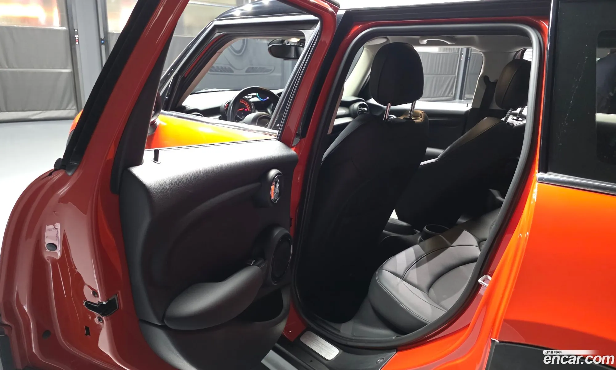 Mini Cooper 2018 WMWXU1104K2H34381 — 27