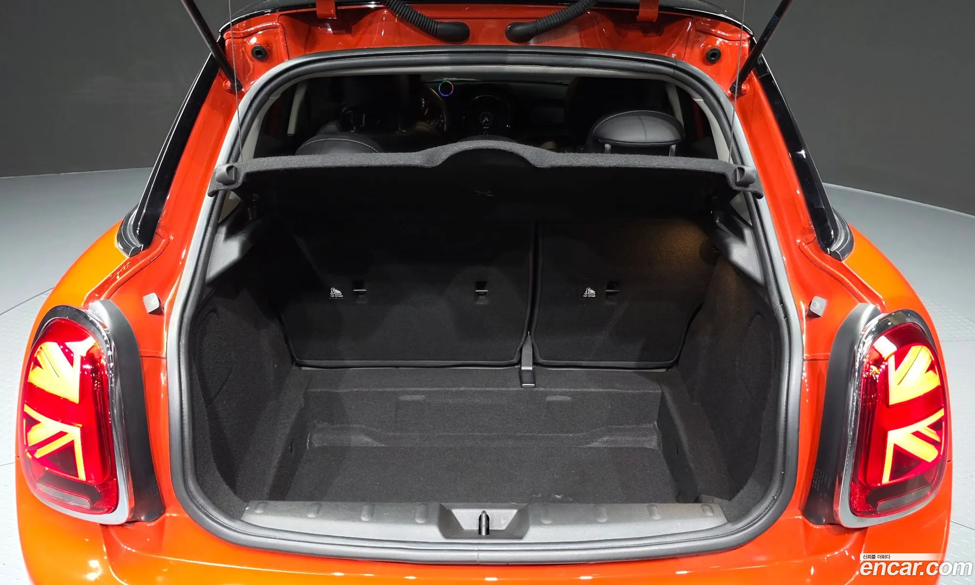 Mini Cooper 2018 WMWXU1104K2H34381 — 29