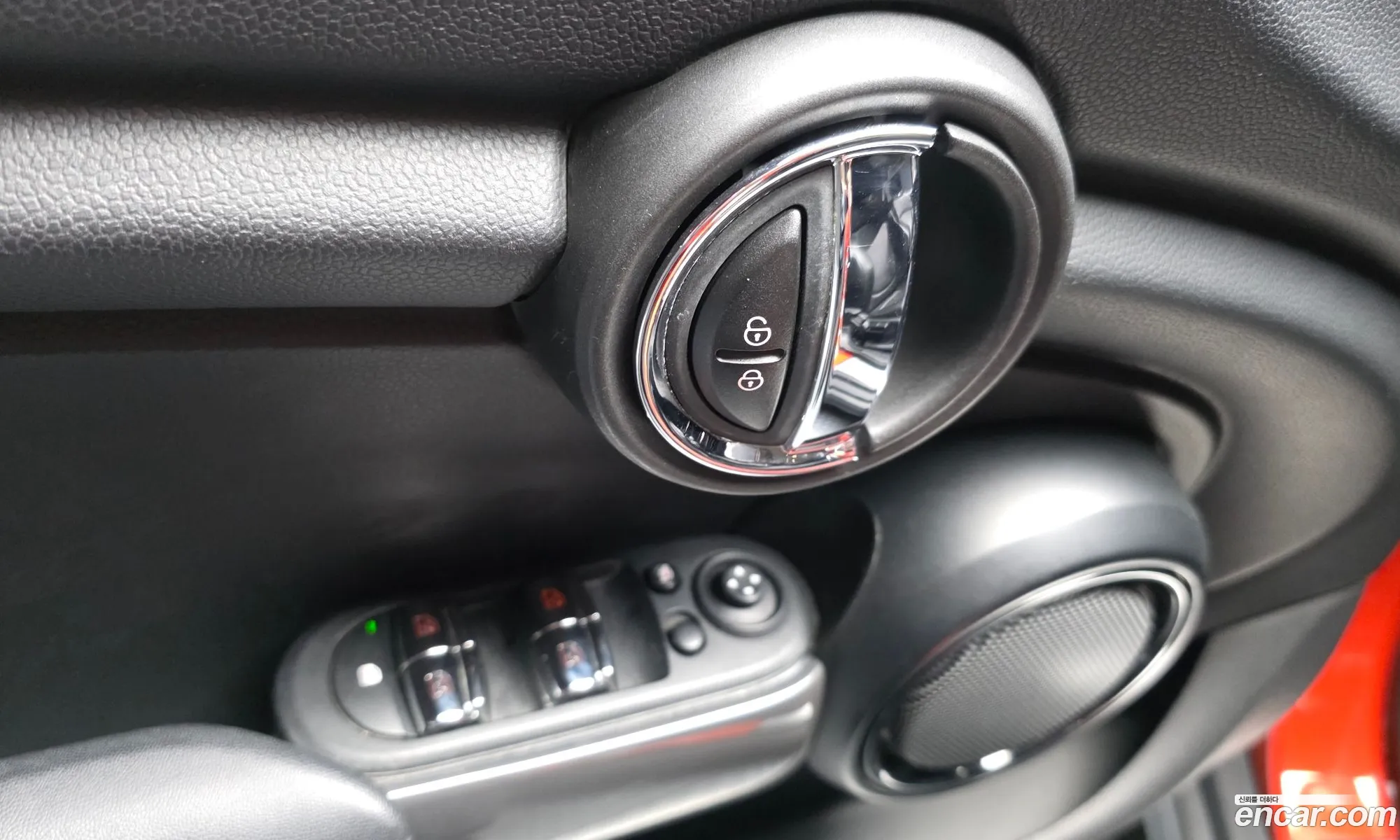 Mini Cooper 2018 WMWXU1104K2H34381 — 11