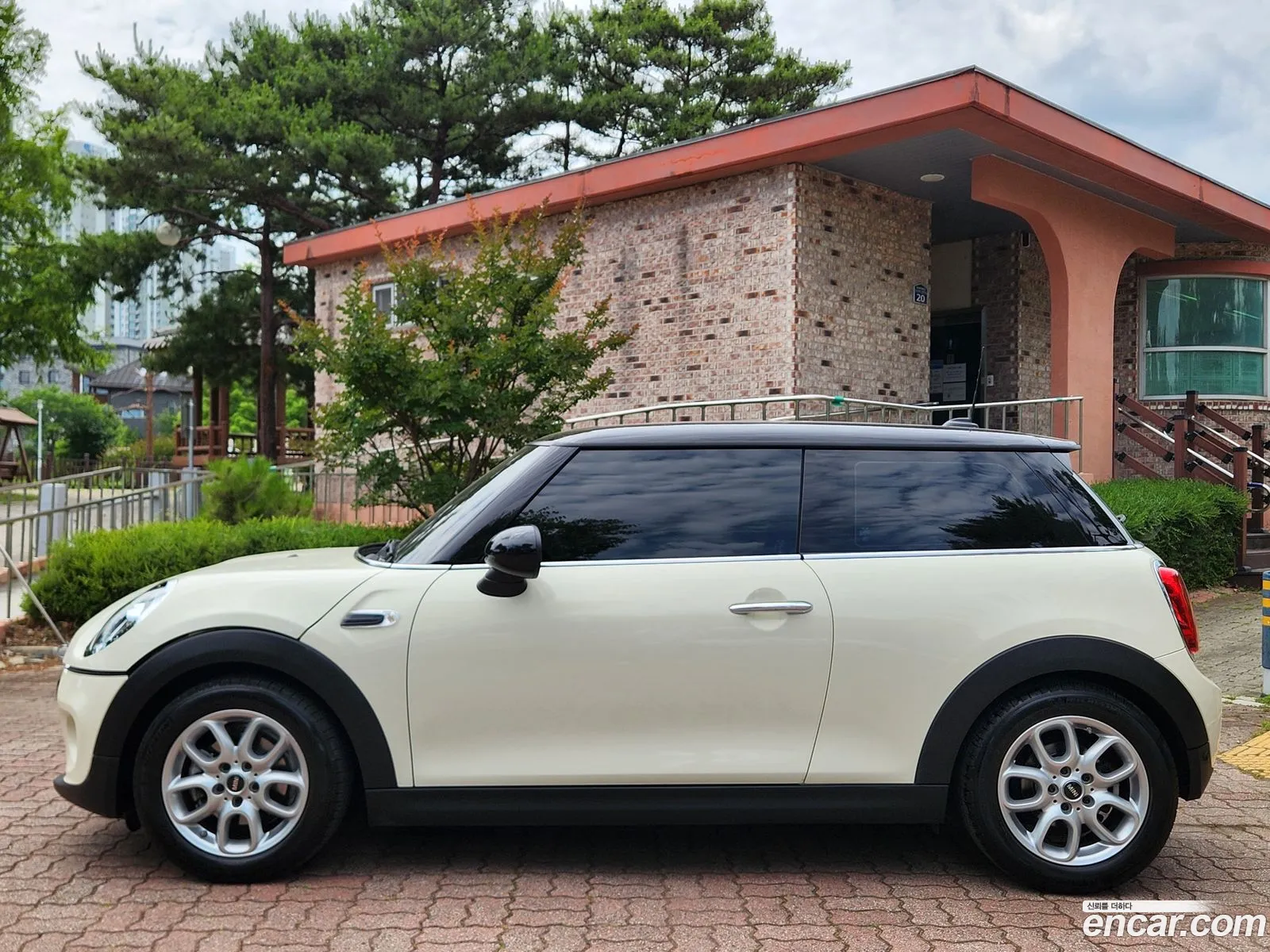Mini Cooper 2018 — 10
