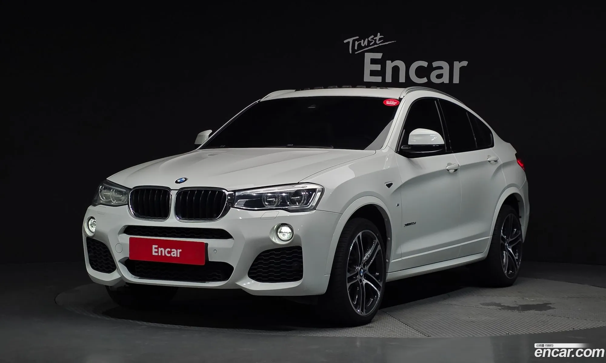 BMW X4 2018 WBAXX1105J0Y53040 — 19