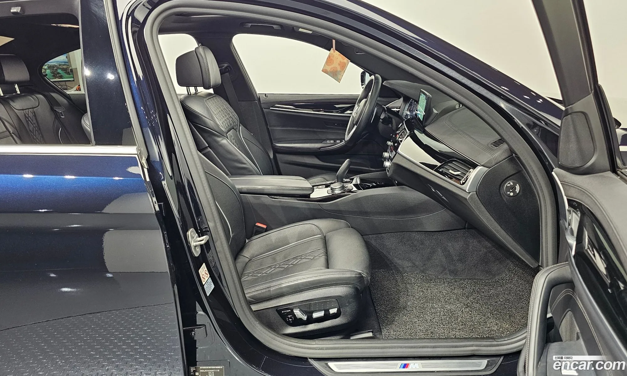 BMW 5 Series 2019 WBAJF3102KBS71116 — 10