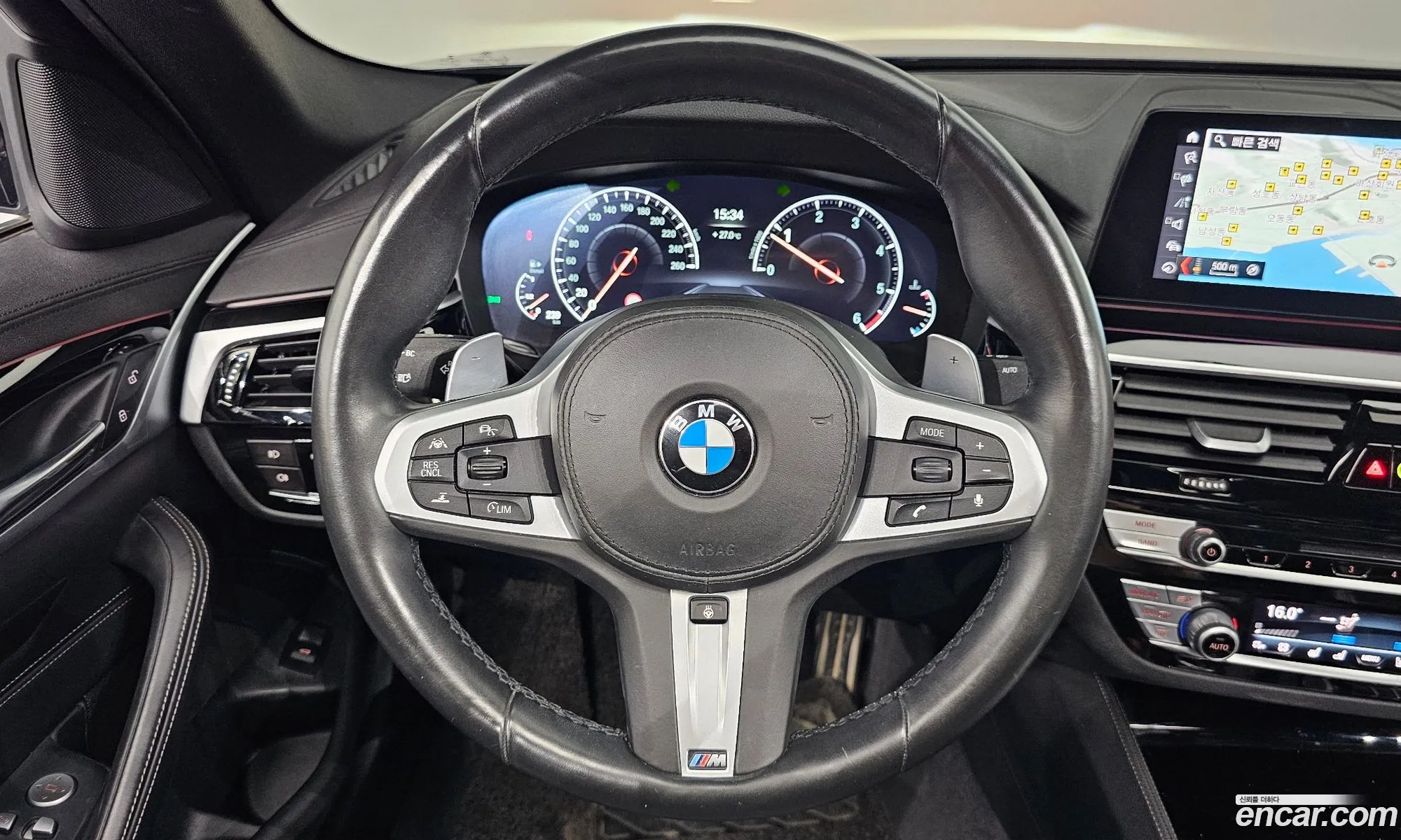 BMW 5 Series 2019 WBAJF3102KBS71116 — 16