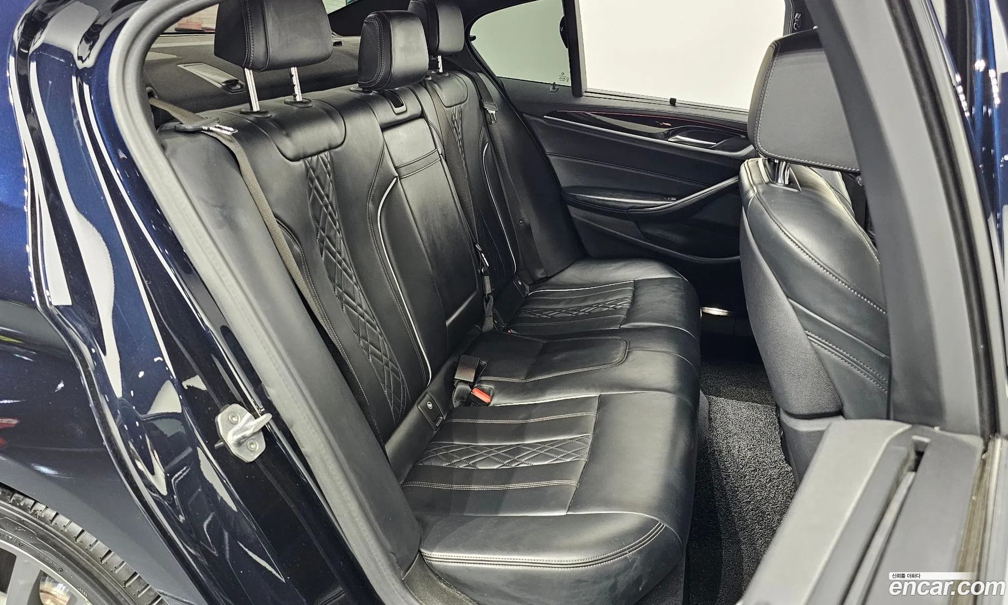 BMW 5 Series 2019 WBAJF3102KBS71116 — 25