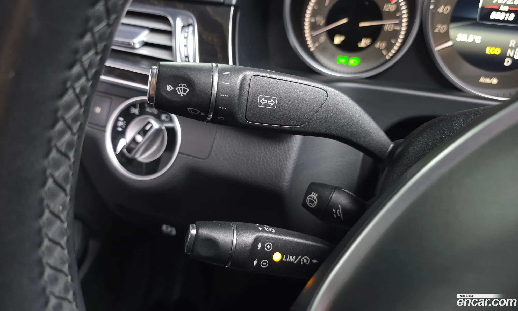 Mercedes-Benz E-Class W212 2015 — 15