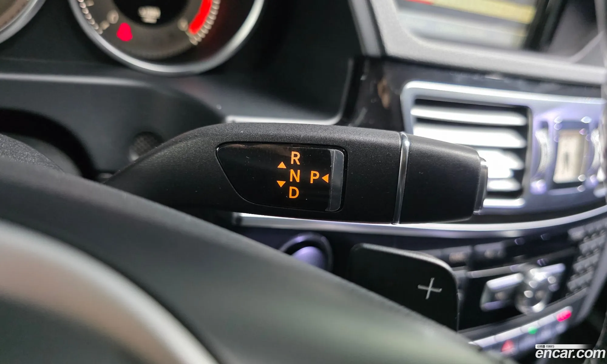 Mercedes-Benz E-Class W212 2015 — 9