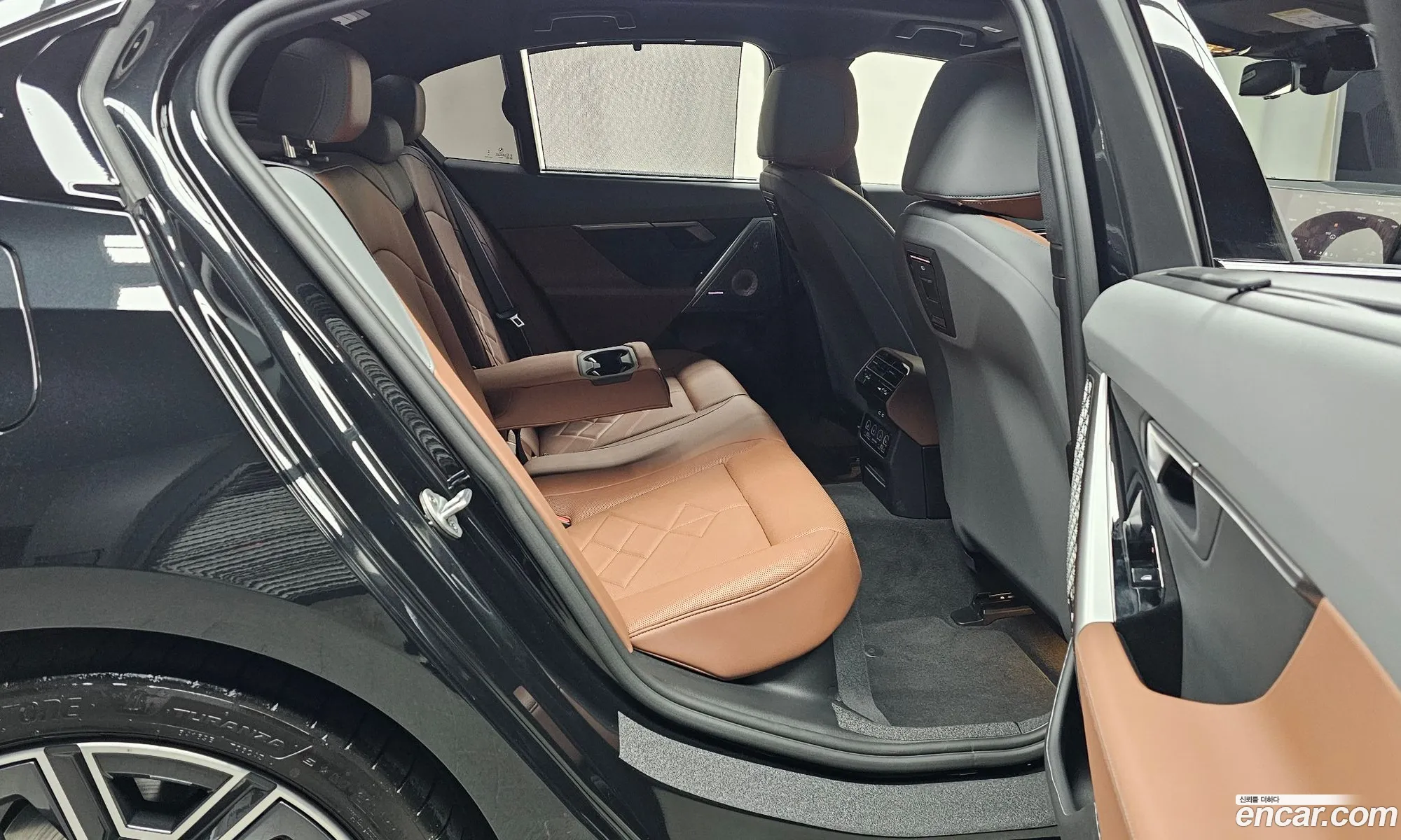 BMW 5 Series 2025 — 2