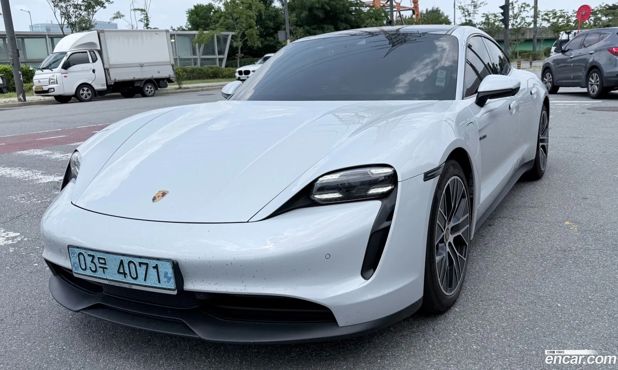 Porsche Taycan 2021 — 7
