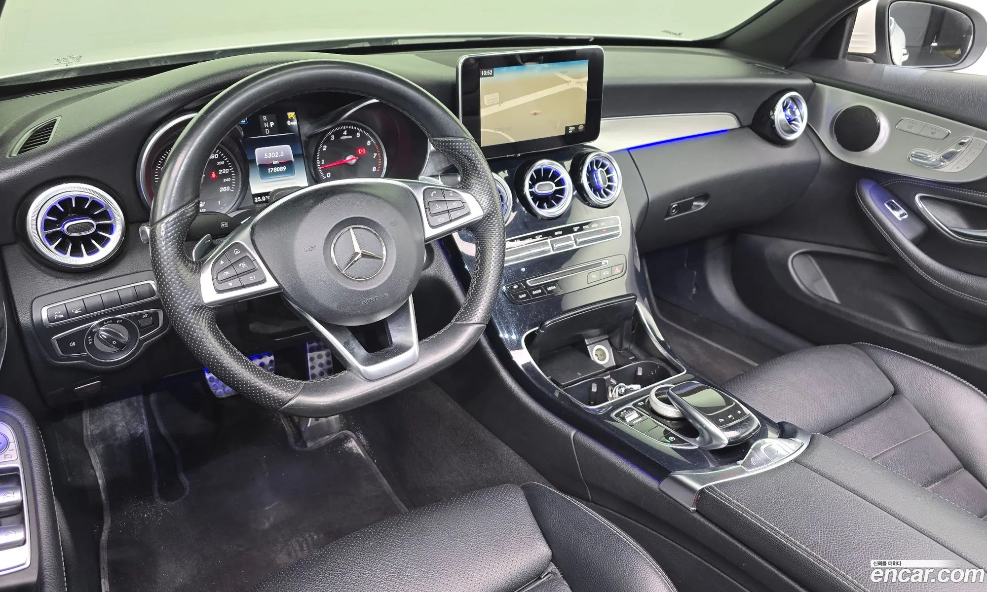 Mercedes-Benz C-Class W205 2017 — 16