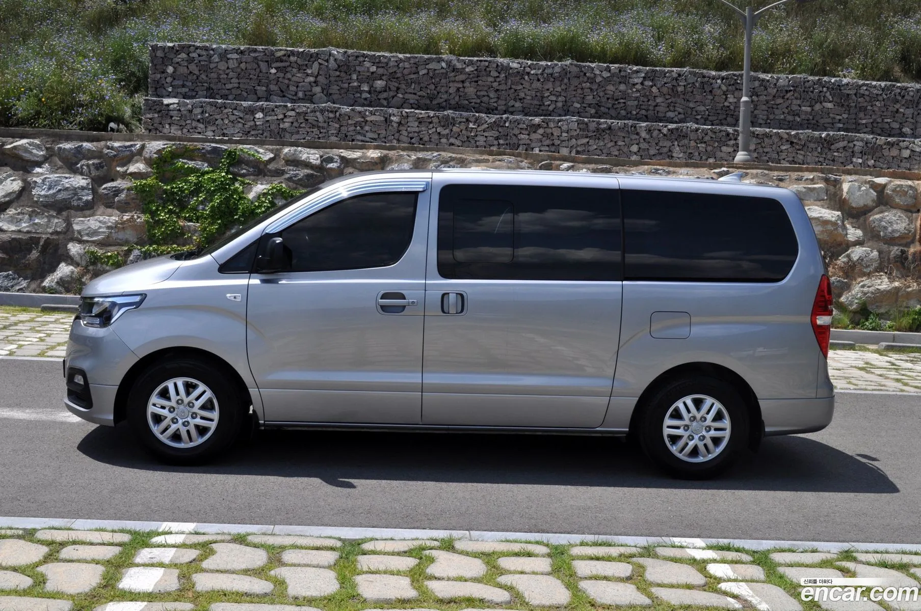 Hyundai Grand Starex 2019 — 3