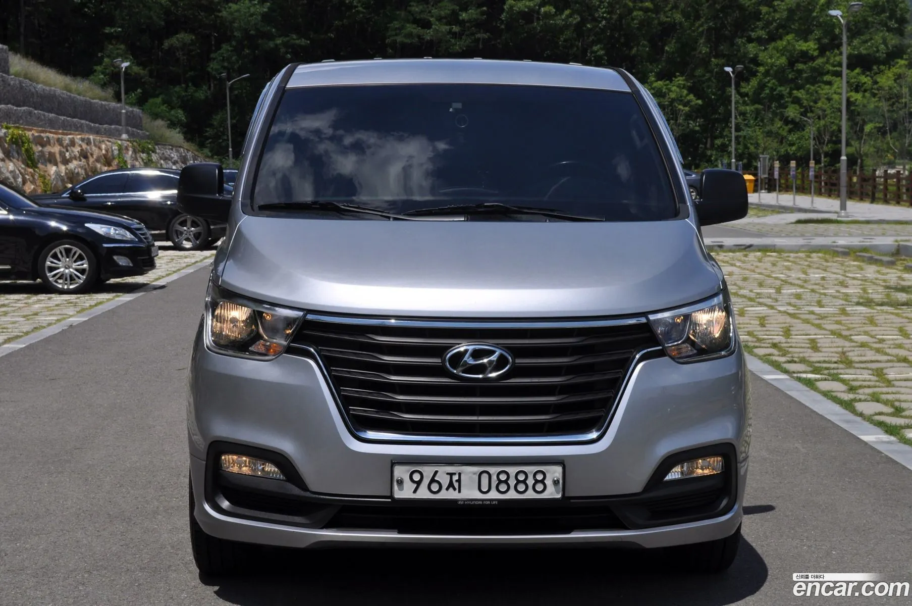 Hyundai Grand Starex 2019 — 2