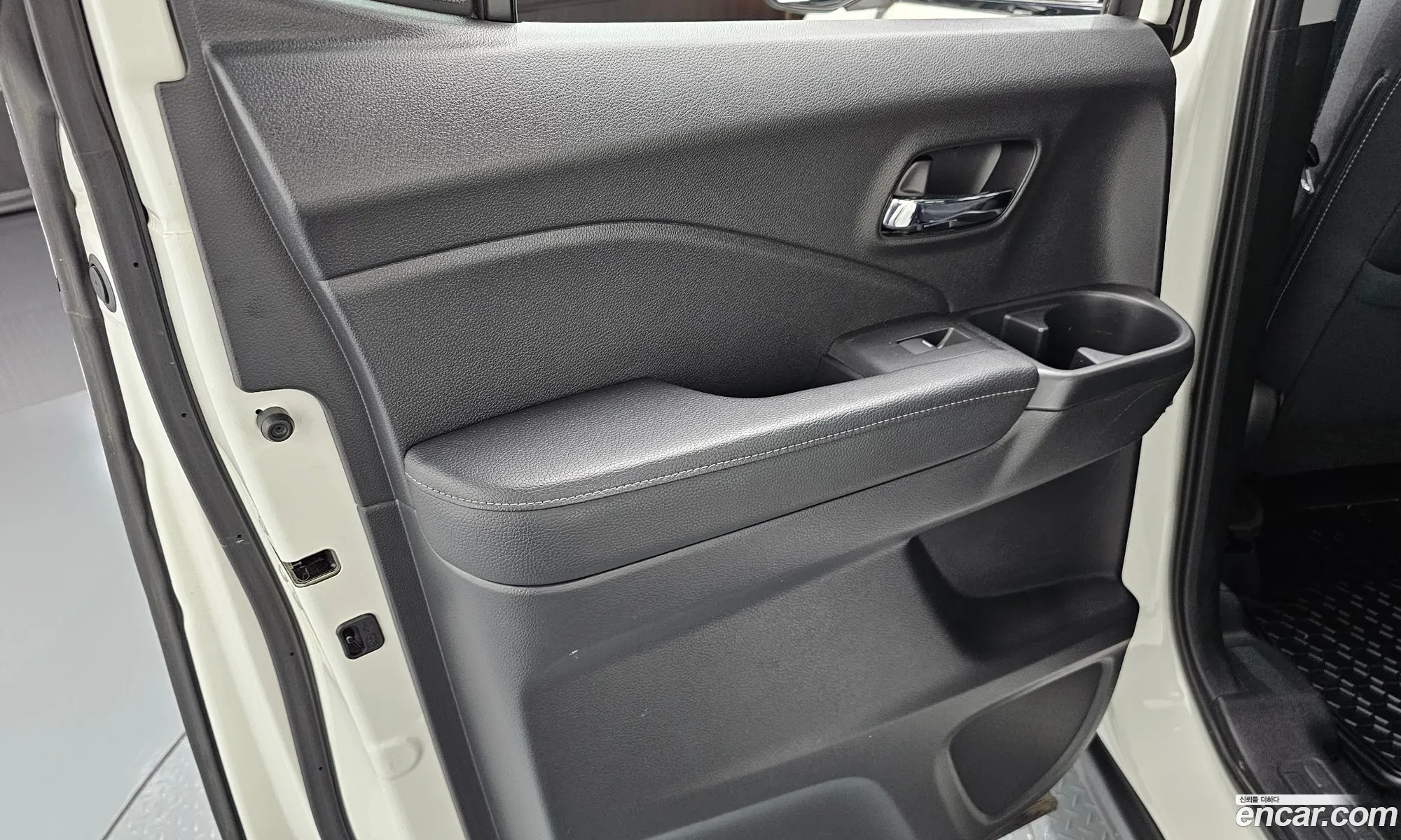 Honda Ridgeline 2017 5FPYK3F17JB500519 — 25