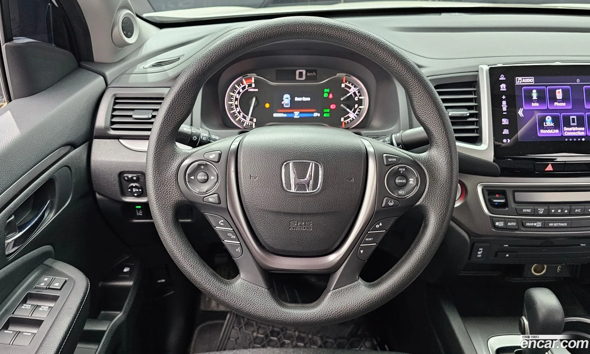 Honda Ridgeline 2017 5FPYK3F17JB500519 — 11