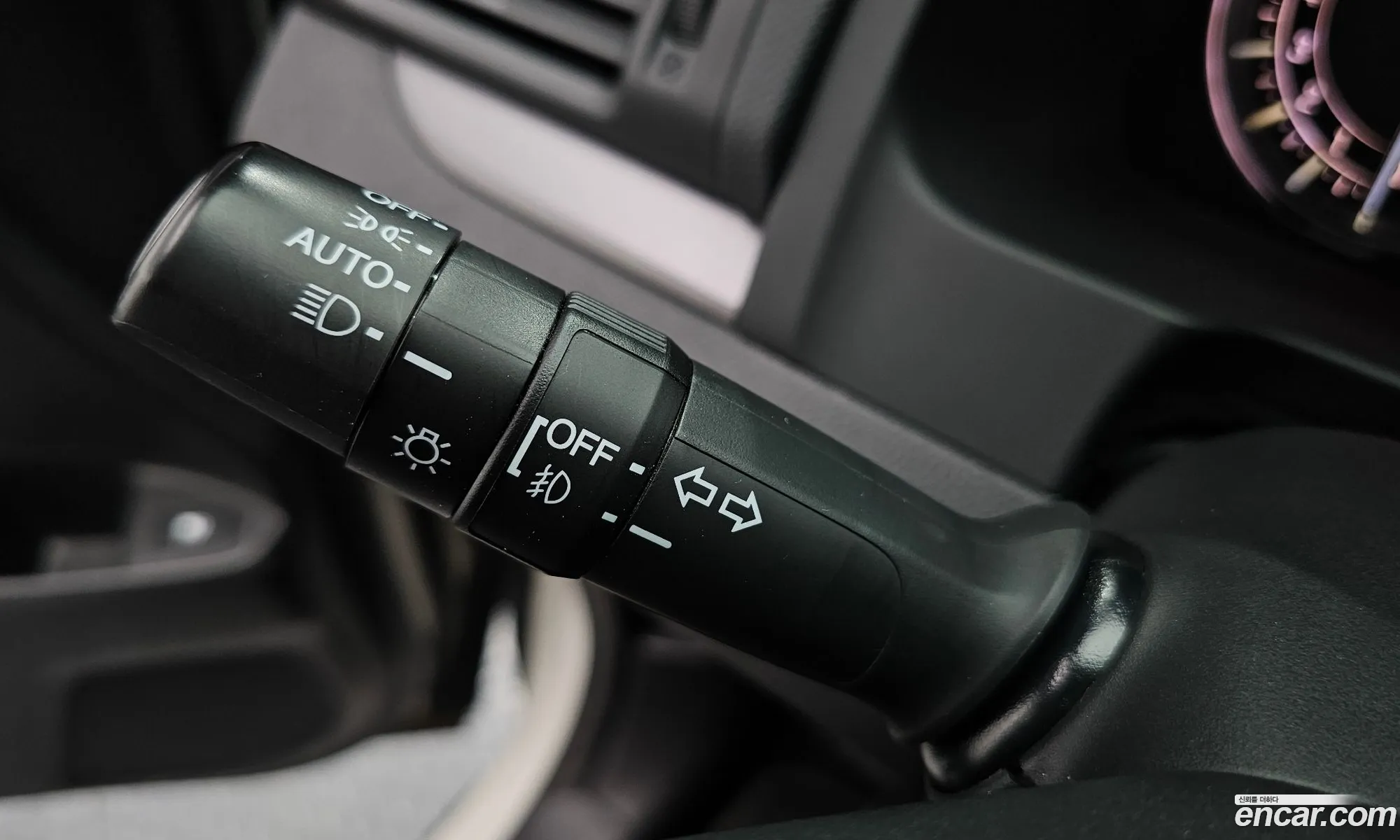 Honda Ridgeline 2017 5FPYK3F17JB500519 — 24