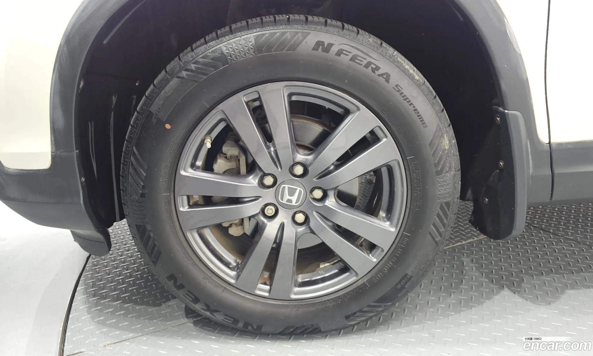Honda Ridgeline 2017 5FPYK3F17JB500519 — 14