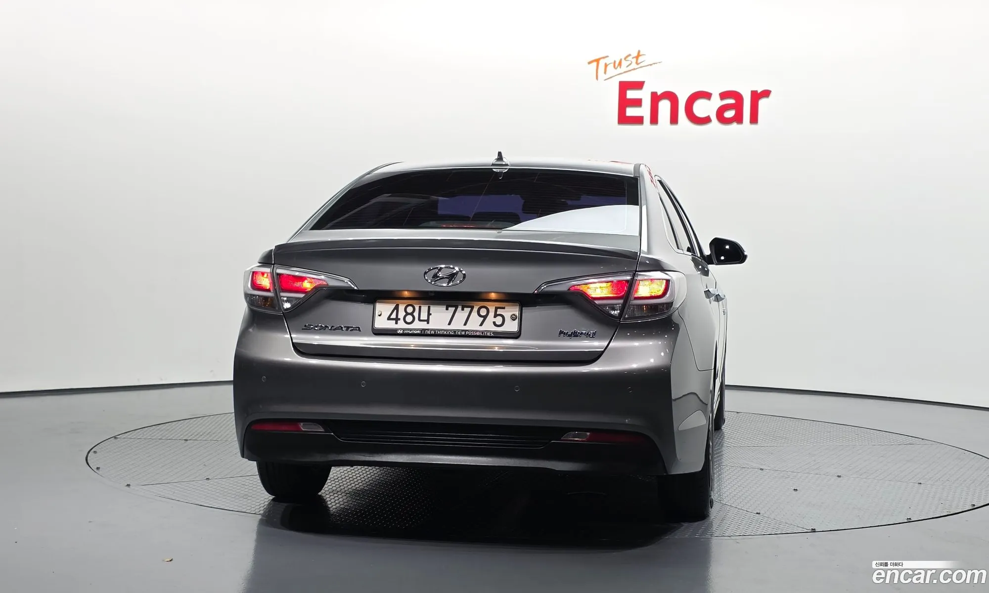 Hyundai LF Sonata Hybrid 2017 — 2