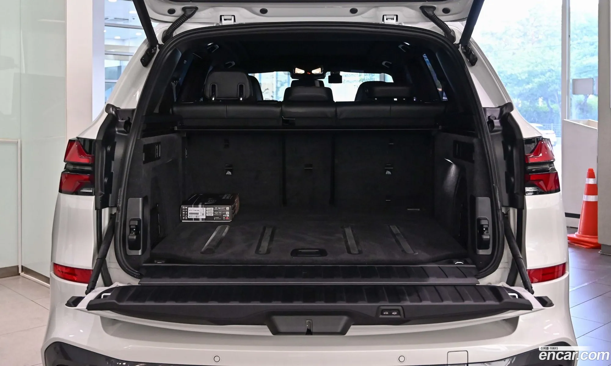 BMW X5 2025 — 11