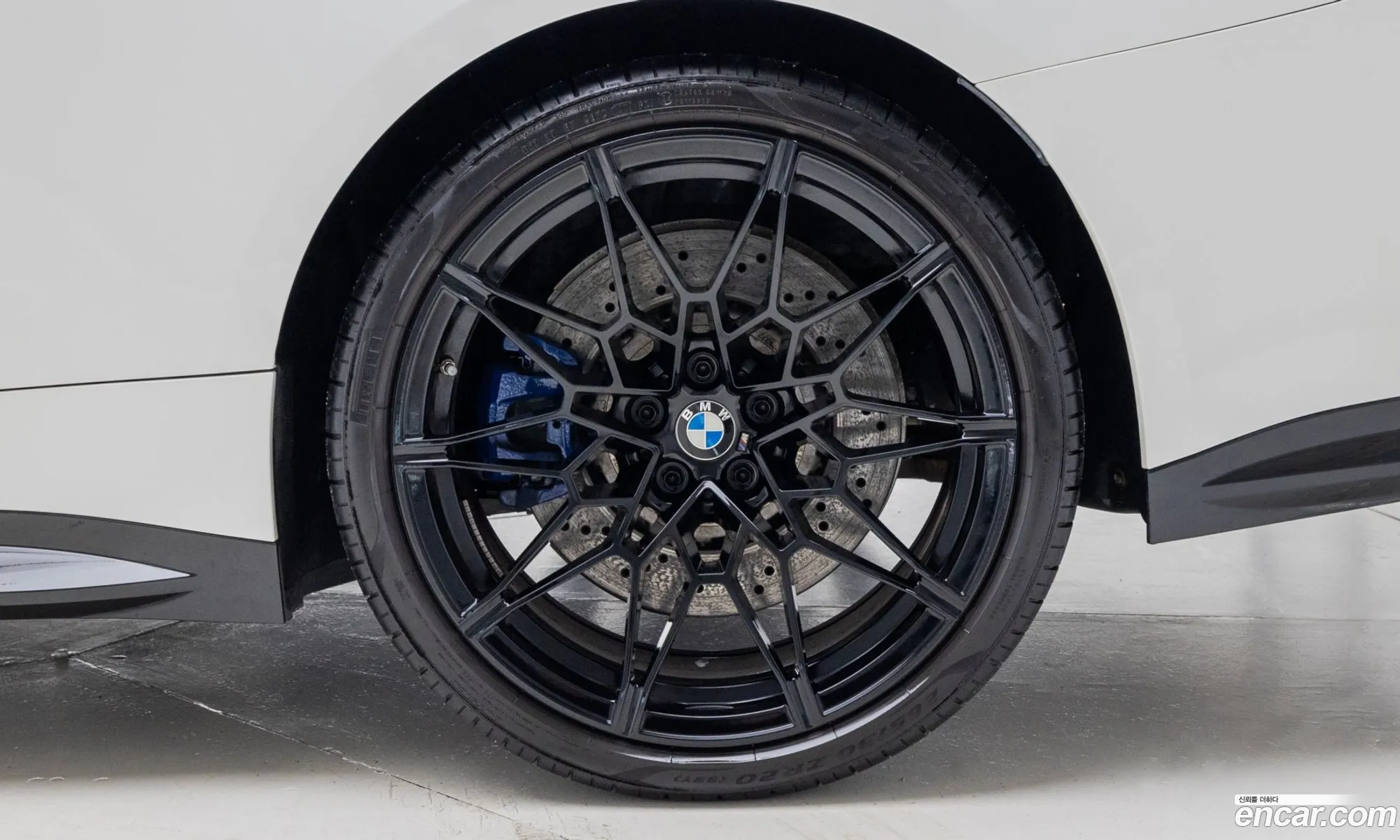 BMW M4 2024 — 9