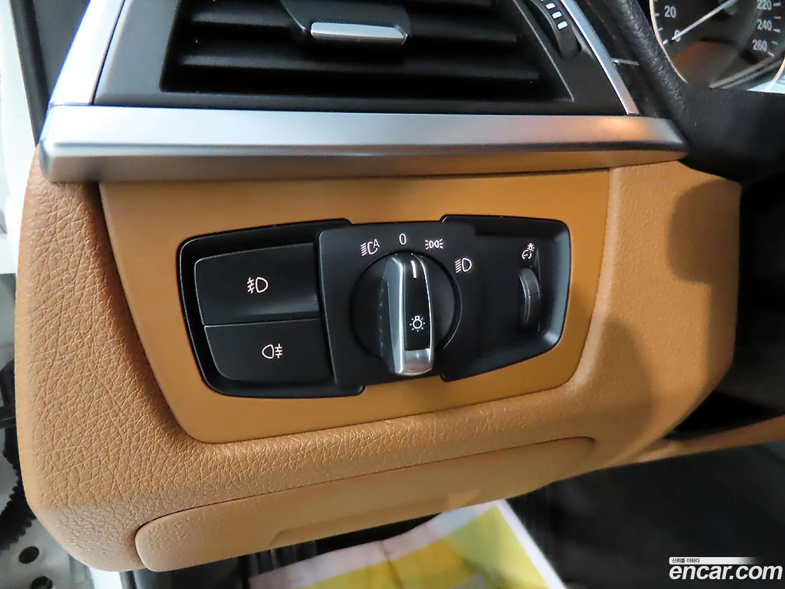 BMW 3 Series 2016 — 2