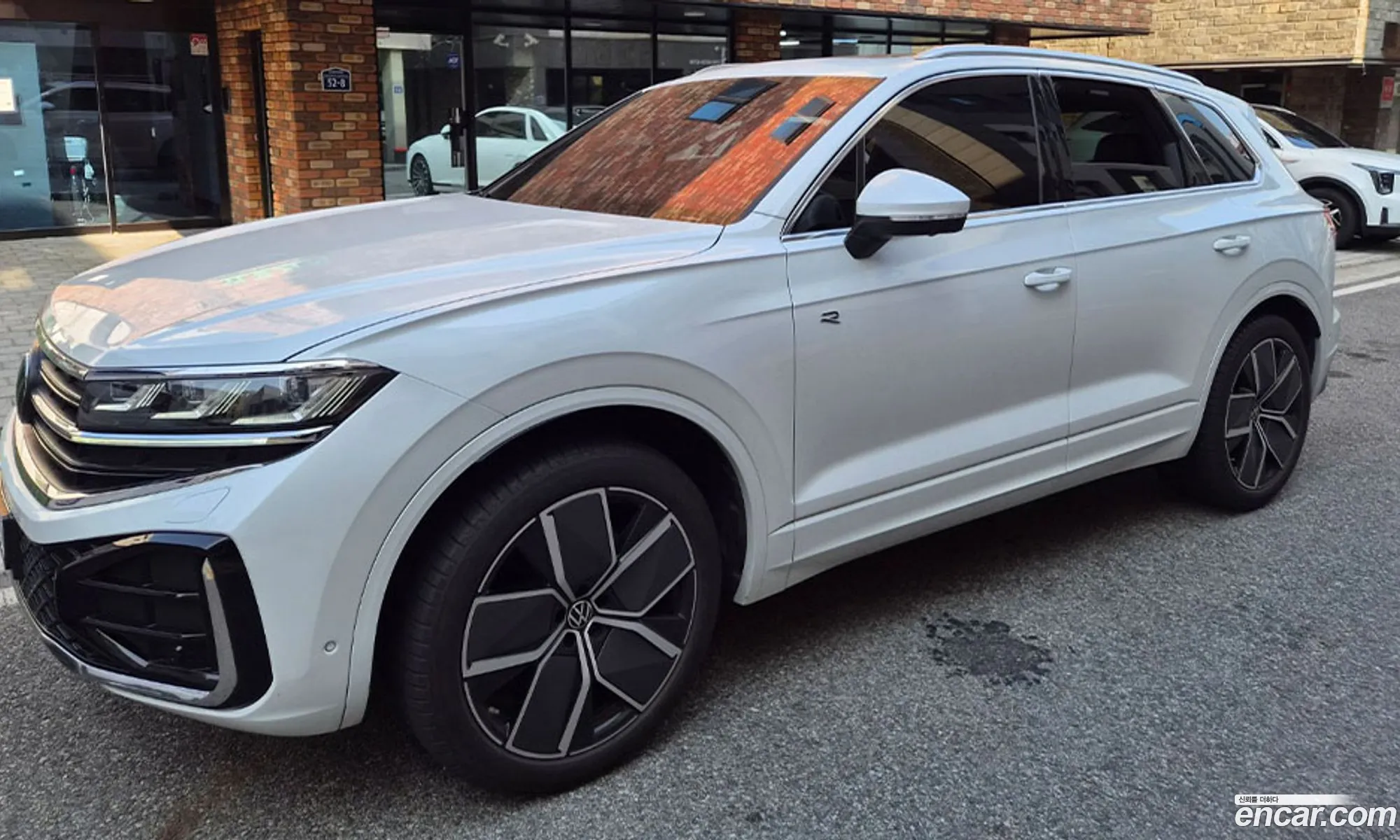 Volkswagen Touareg 2024 — 20