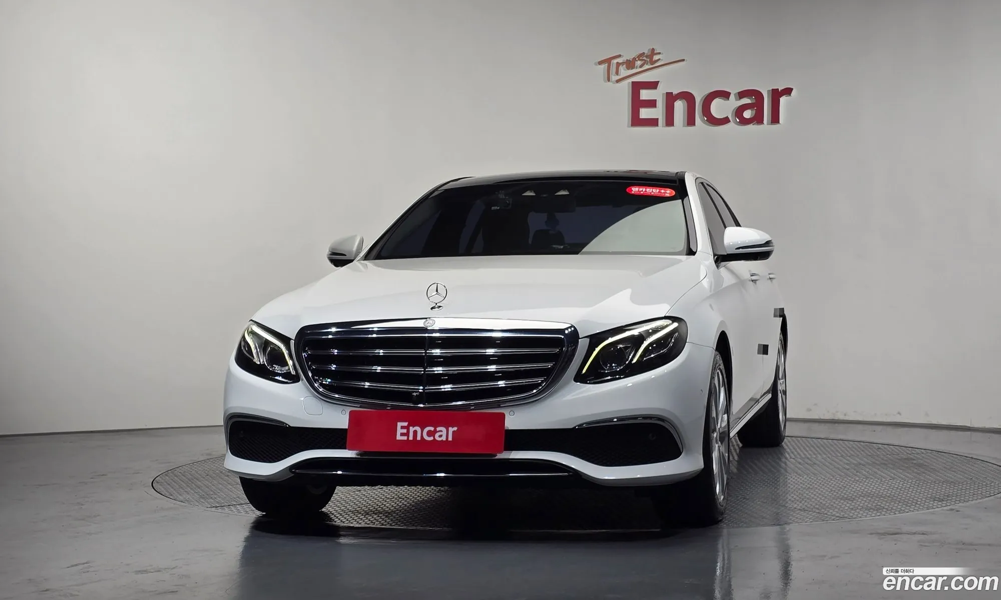 Mercedes-Benz E-Class W213 2016 WDDZF4JB7HA042447 — 19