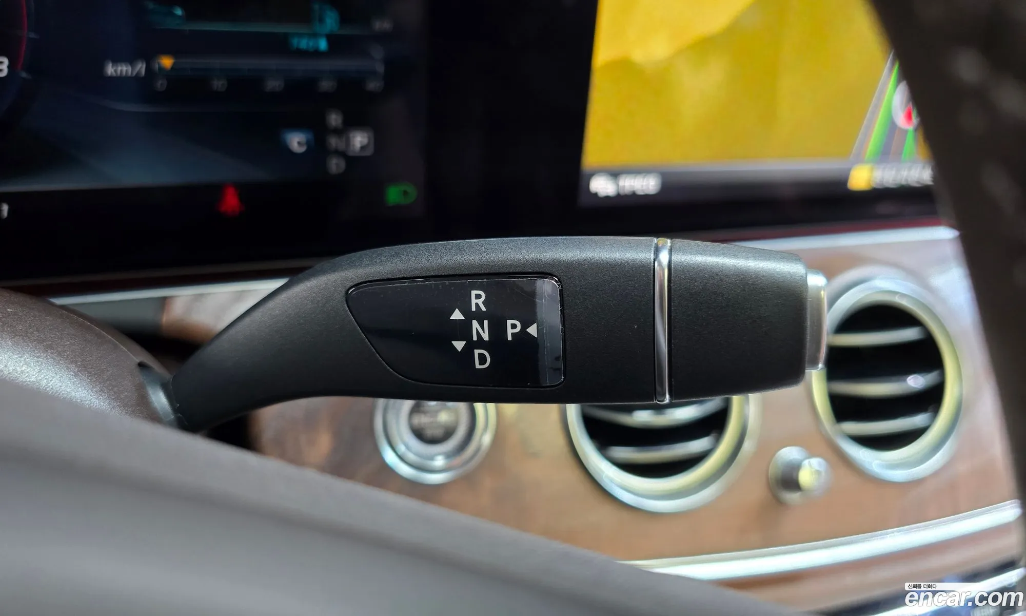 Mercedes-Benz E-Class W213 2016 WDDZF4JB7HA042447 — 12