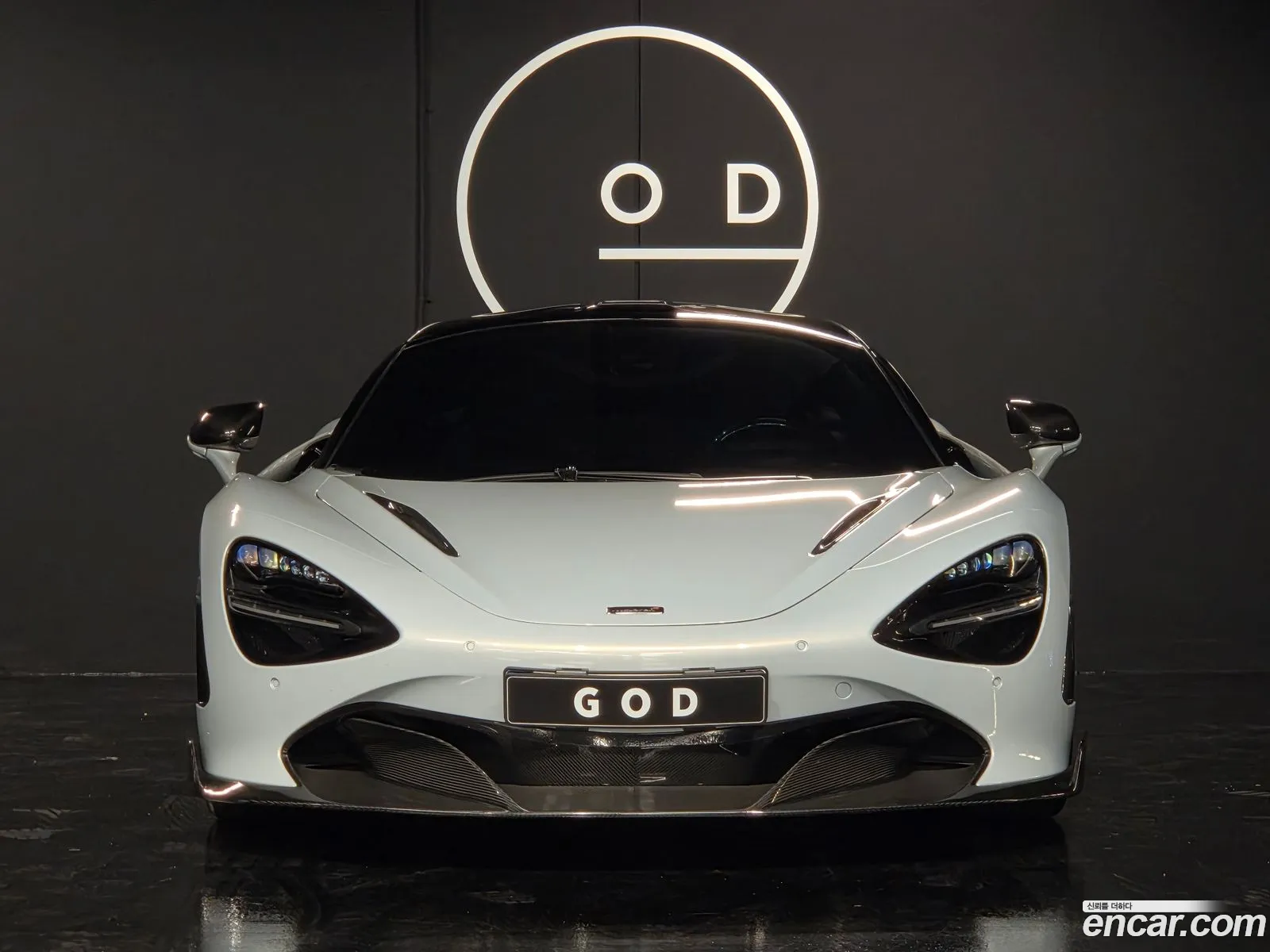 McLaren 720S 2017 — 16